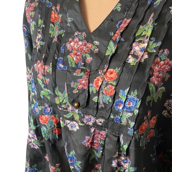 April Cornell Floral 100% Silk Blouse - Picture 3 of 6